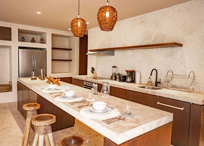 Essentia Luxury Jungle 2br With Private Pool *