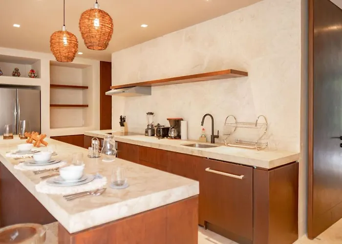Apartment Essentia Luxury Jungle 2br With Private Pool